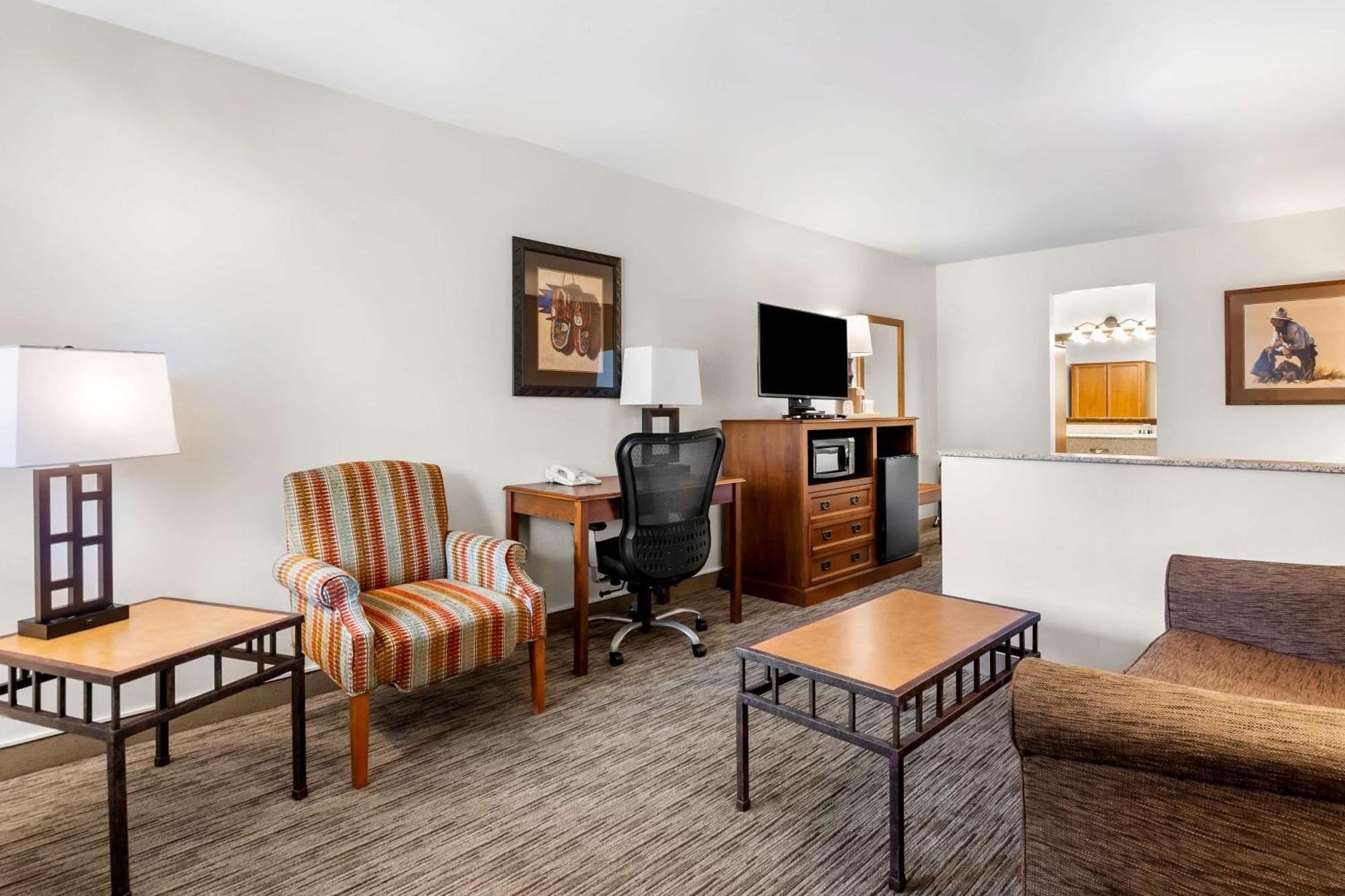 Queen Room with Two Queen Beds and Walk-In Shower - Disability/Non-Smoking